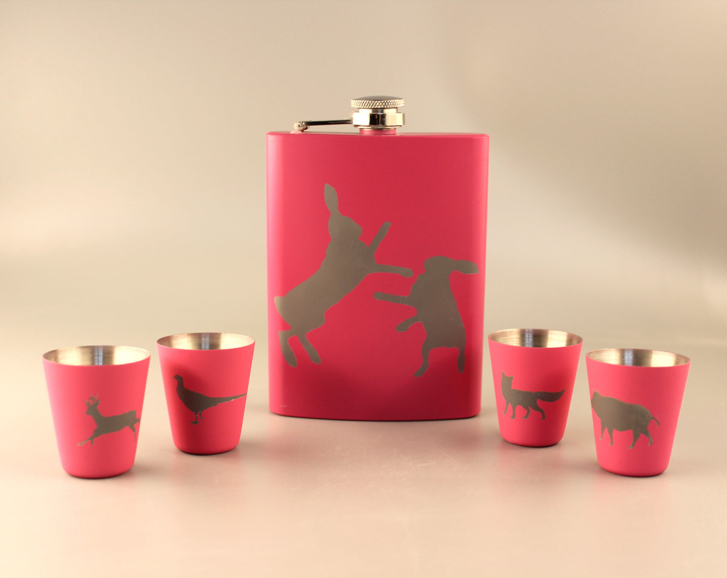 Flachmann in pink + 4 Becher