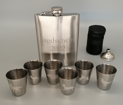 Flachmann mit 6 Schnapsbechern